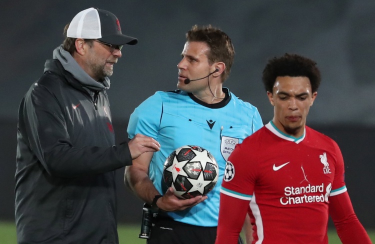 斯基拉：米兰派球探考察昂热18岁前锋西迪基-谢里夫（据斯基拉报道，米兰已派球探现场考察昂热18岁前锋西迪基-谢里夫）