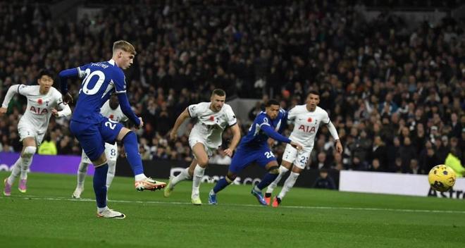 瓦伦西亚1-1塞维利亚，杜罗破门（杜罗进球，瓦伦西亚1-1战平塞维利亚）