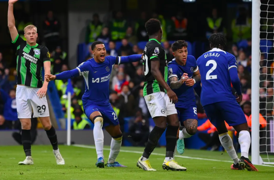 斯基拉：安古伊萨左大腿股二头肌严重撕裂，预计将缺阵40天（斯基拉：安古伊萨左大腿股二头肌重度撕裂，预计缺席约40天）