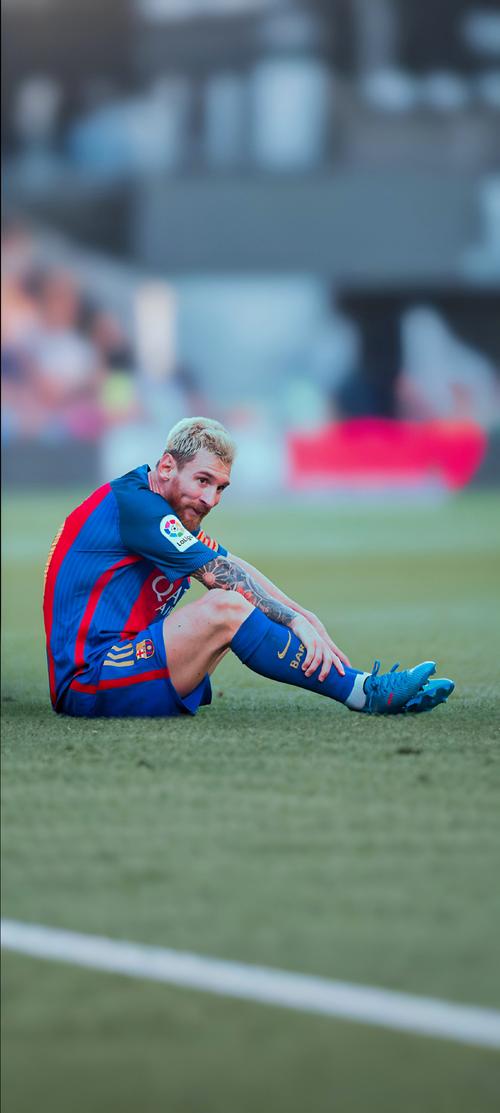 西媒：伊涅斯塔疑似陷入金融诈骗案，秘鲁检察机关已立案调查（西媒称伊涅斯塔疑卷入金融诈骗，秘鲁检方已启动立案调查）