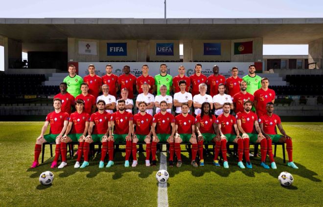 小组赛平均世界排名：荷、日所在F组最高，葡萄牙所在K组最低（各组平均世界排名：F组（荷、日）最高，K组（葡萄牙）最低）