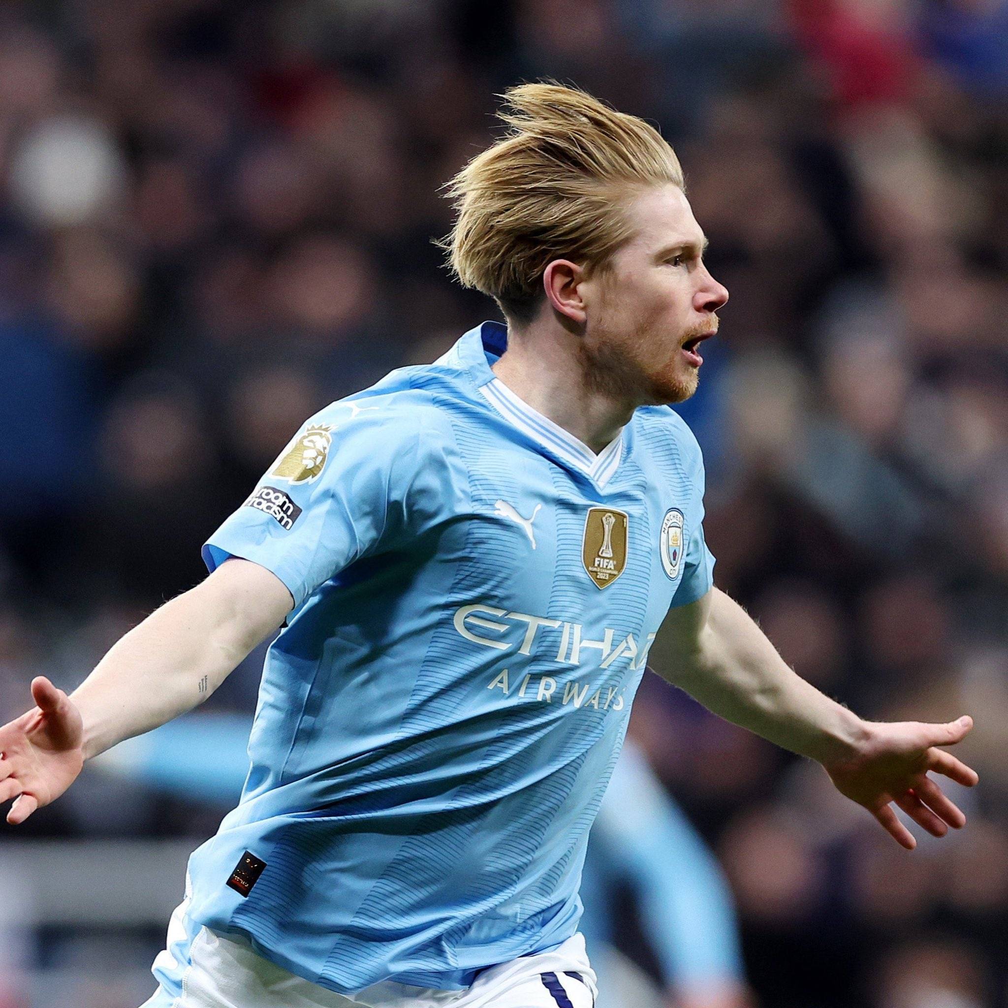 篮球勇士教练组进行临场换人调整收好效果（勇士教练组临场换人调整，收效显著）