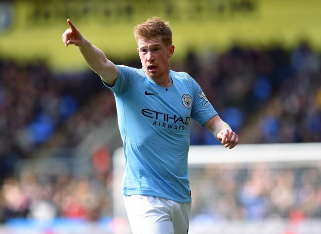 91球神仙数据！姆巴佩年度60球，冲C罗纪录，梅西纪录无人能破（91球神迹！姆巴佩年度轰60球直追C罗纪录，梅西纪录难以撼动）